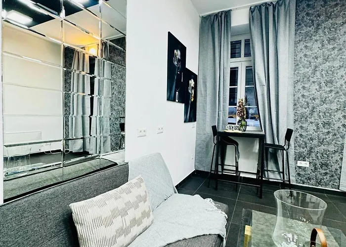 Apartment For 3 People, 15 Minutes To Rathausplatz