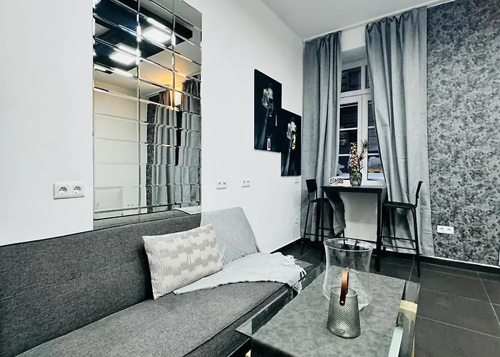 For 3 People, 15 Minutes To Rathausplatz Apartment Vienna